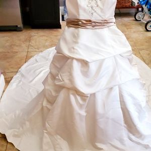 Alfred Angelo Ballgown. Size 18